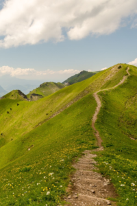 Switzerland Hiking Guide: 10 Epic Trails You Can’t Miss in the Swiss